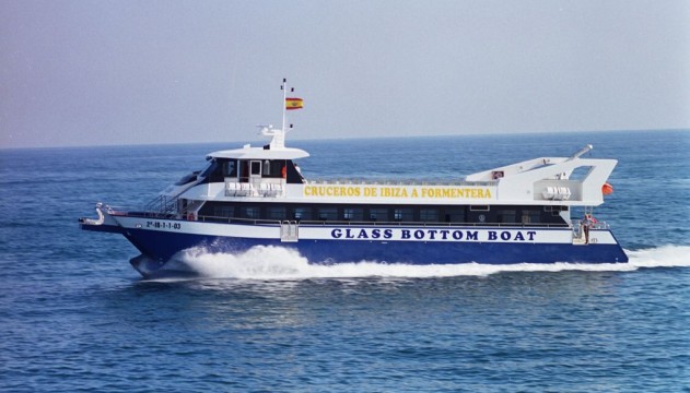 Catamaran à Passagers